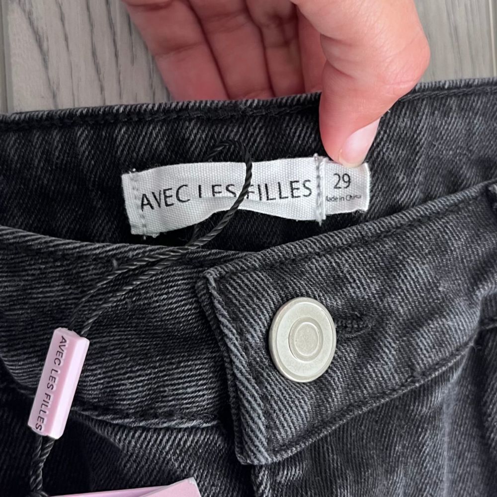 Avec Les Filles Women Size 29 Black Distressed Kick Flare Denim Cotton NEW Jeans - Picture 12 of 12